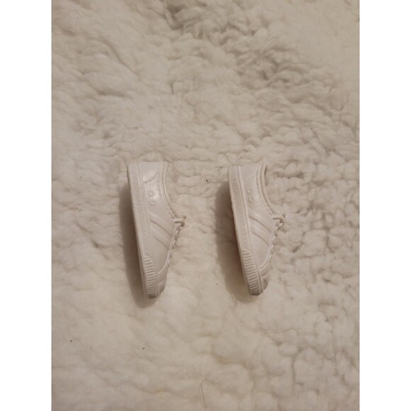 Vintage Ken Barbie Doll Size White Sneakers Tennis Shoes Hong Kong - Picture 2 of 4